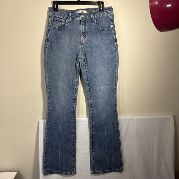Women’s Levi’s  515 jeans , Size 8 long - Picture 2 of 8